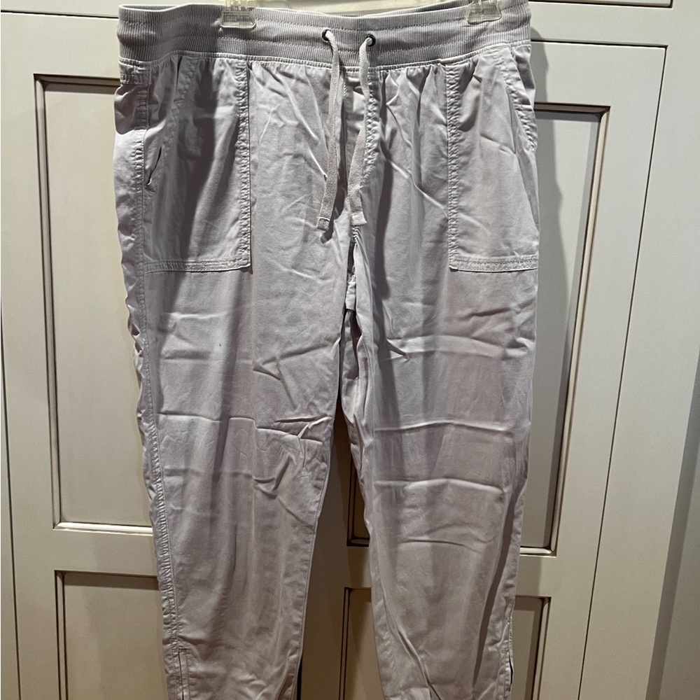 Women’s Gray Joggers